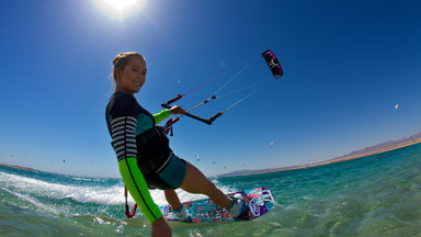 O "lataniu" nad wodą rozmawiamy z Karoliną Winkowską – mistrzynią świata i ambasadorem kitesurfingu w Egipcie