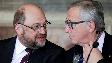 Juncker i Schulz: podejrzana męska przyjaźń