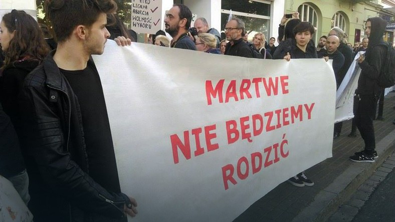 Czarny protest w Poznaniu