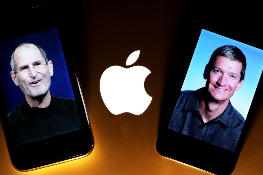 Apple head Steve Jobs resigns