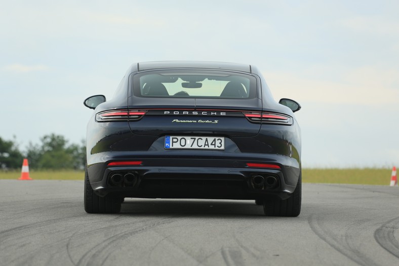 Porsche Panamera Turbo S E-Hybrid