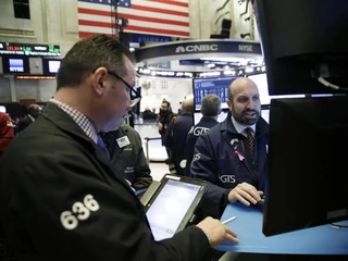 Główne indeksy na Wall Street spadły w czwartek o 2-3 proc.