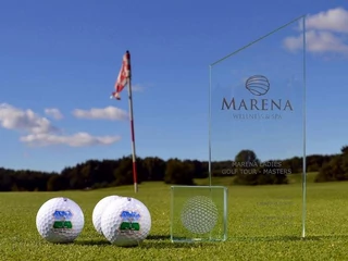 Marena hotel pole golfowe