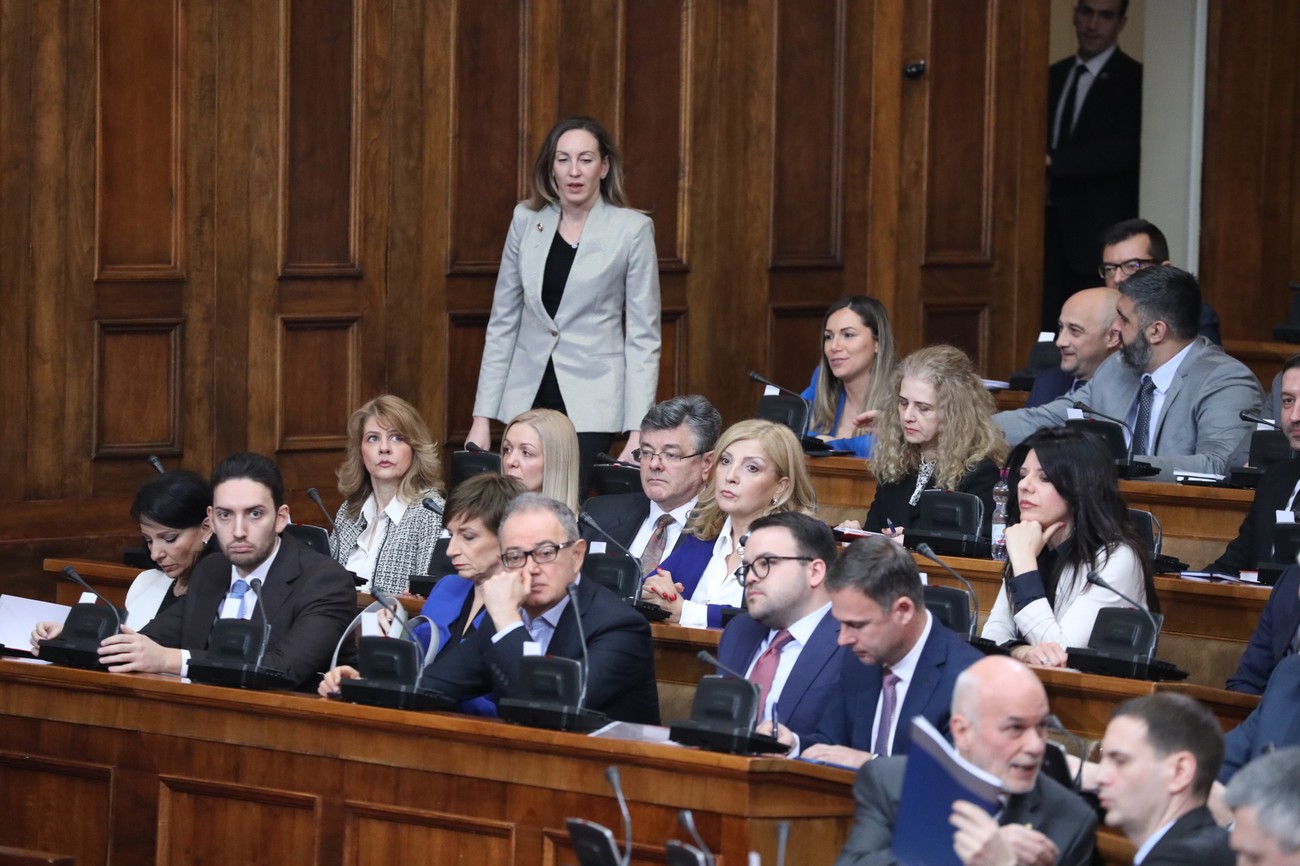 Deo opozicije traži sednicu o situaciji na Kosovu i Metohiji Blic