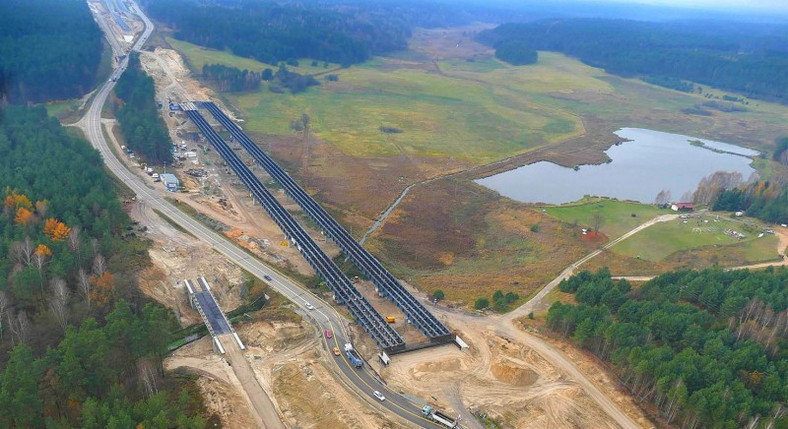 S51 Olsztyn-Olsztynek. Budowa estakady nad Dolina Pasłęki