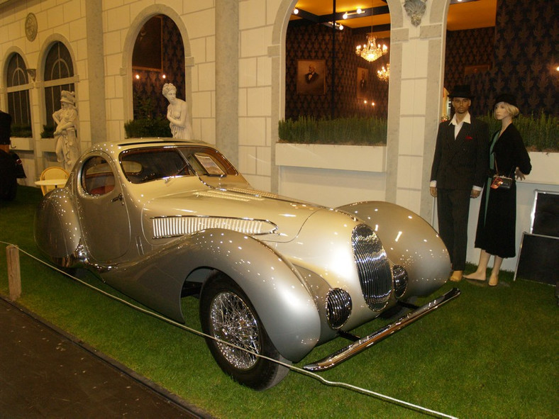 Techno Classica 2011: 2500 oldtimerów i 200 tys. zwiedzających