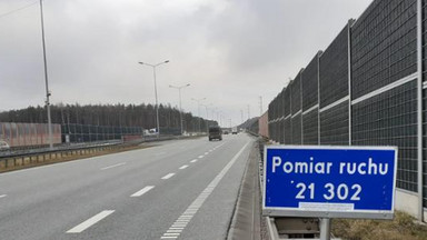 Coraz większy ruch na drogach krajowych w Świętokrzyskiem. Rekord na kieleckim odcinku S74