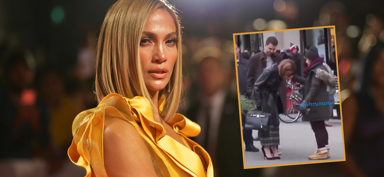 Jennifer Lopez wypluła gumę na dłoń asystentki. Afera po wideo sprzed lat