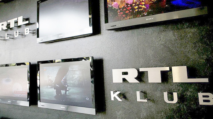Óriásit bakizott élő adásban az RTL riportere, letiltották a képernyőről