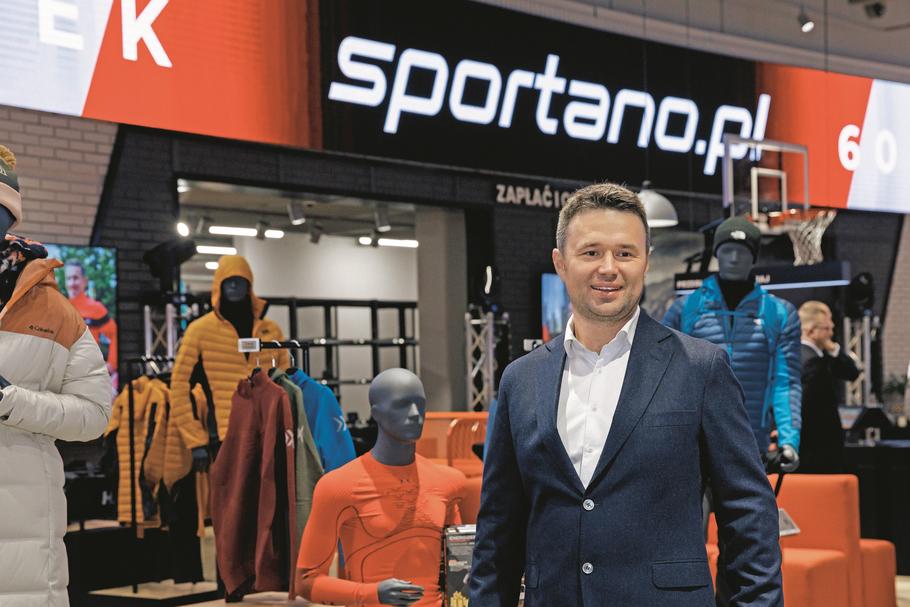 W swoim nowym projekcie e-handlowym Marcin Grzymkowski połączył sportowe pasje z zamiłowaniem do technologii i biznesowym rozmachem. Jego sklep ma ogromny asortyment i już działa w kilku krajach.