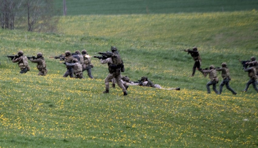 Vojna vežba litvanske vojske u Akmenjinaju 6. maja