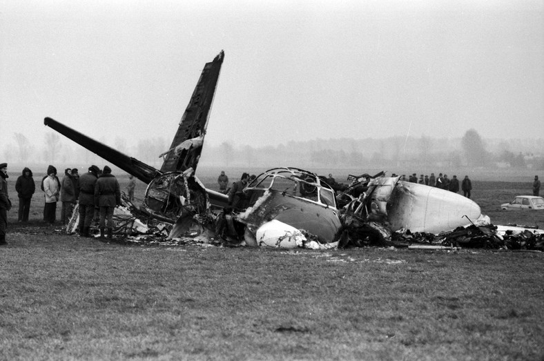 Katastrofa samolotu rejsowego PLL LOT An-24 we wsi Białobrzegi