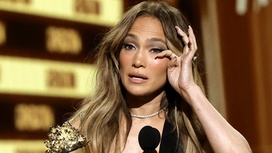 Jennifer Lopez nie mogła powstrzymać łez na gali. "Dziękuję tym, co złamali mi serce"