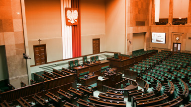 Nocne zmiany w porządku obrad Sejmu