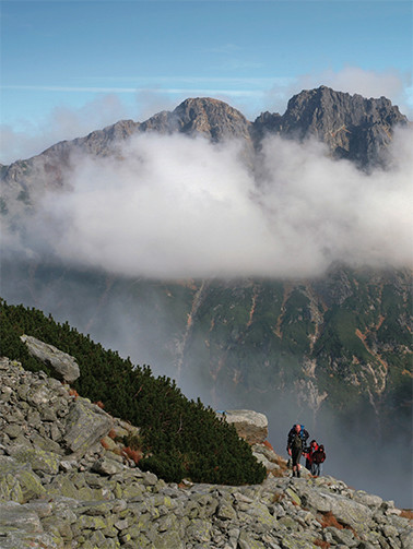 Morskie Oko - przyroda i człowiek