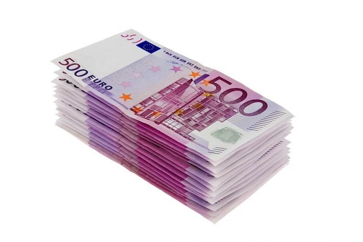 Pile with 500 euro bank notes