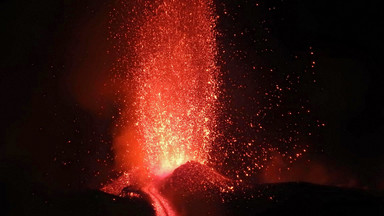 Spektakularna erupcja wulkanu Etna