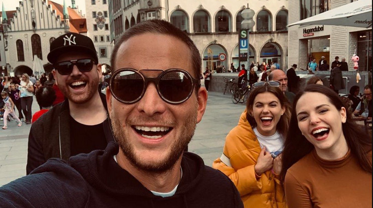 A fiatalok láthatóan remekül érezték magukat együtt Münchenben / Fotó: Instagram