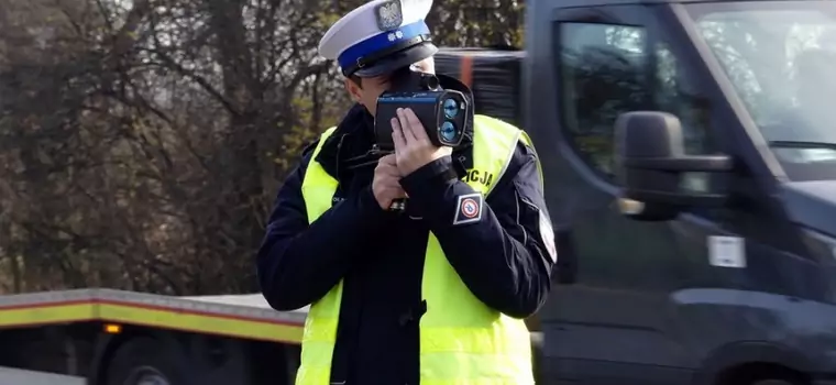 Lekcja pierwszej pomocy zamiast mandatu - policjanci uczyli zamiast karać