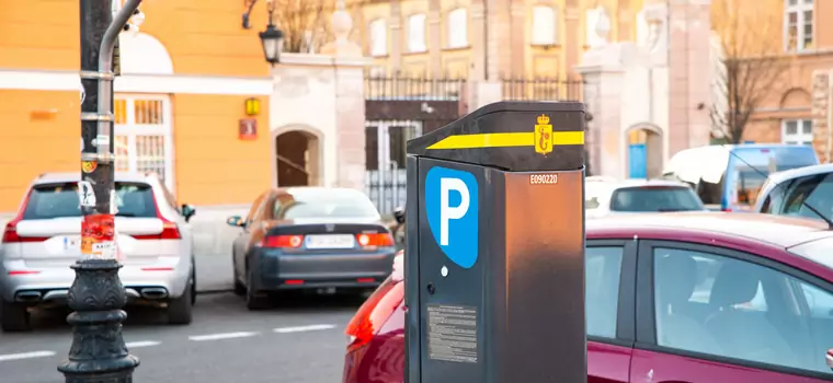 Parkometr w telefonie. Jak korzystać z elektronicznego biletu parkingowego? 