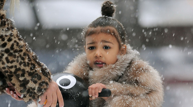 North West első lépései a jégen / Fotó: Profimedia - Reddot