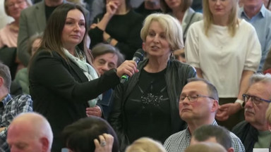 Pytanie z sali zaskoczyło Tuska. Dotyczyło "bólu Jarosława Kaczyńskiego"