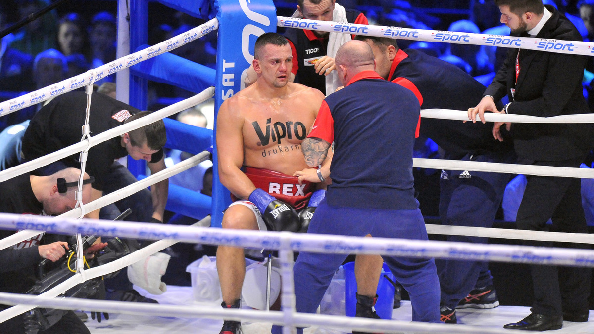 Marcin Rekowski, polski pięściarz wagi ciężkiej, przegrał niedawno ringową wojnę z Andrzejem Wawrzykiem na Polsat Boxing Night. Poza ringiem wygrał jednak coś znacznie cenniejszego - zdrowie i życie swojego syna Oliwera.