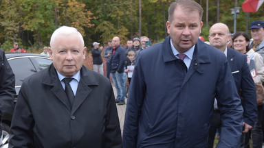 Tyle zarabia asystent Jarosława Kaczyńskiego. Niewiele więcej dostaje sam prezes PiS