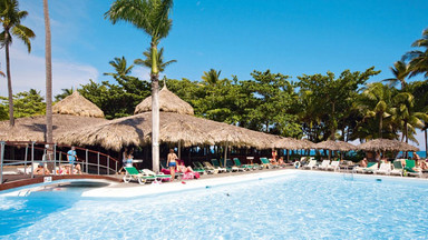 Strajk okupacyjny brytyjskich turystów na Dominikanie - miejscowi zrujnowali im wakacje, "sikali do basenu"