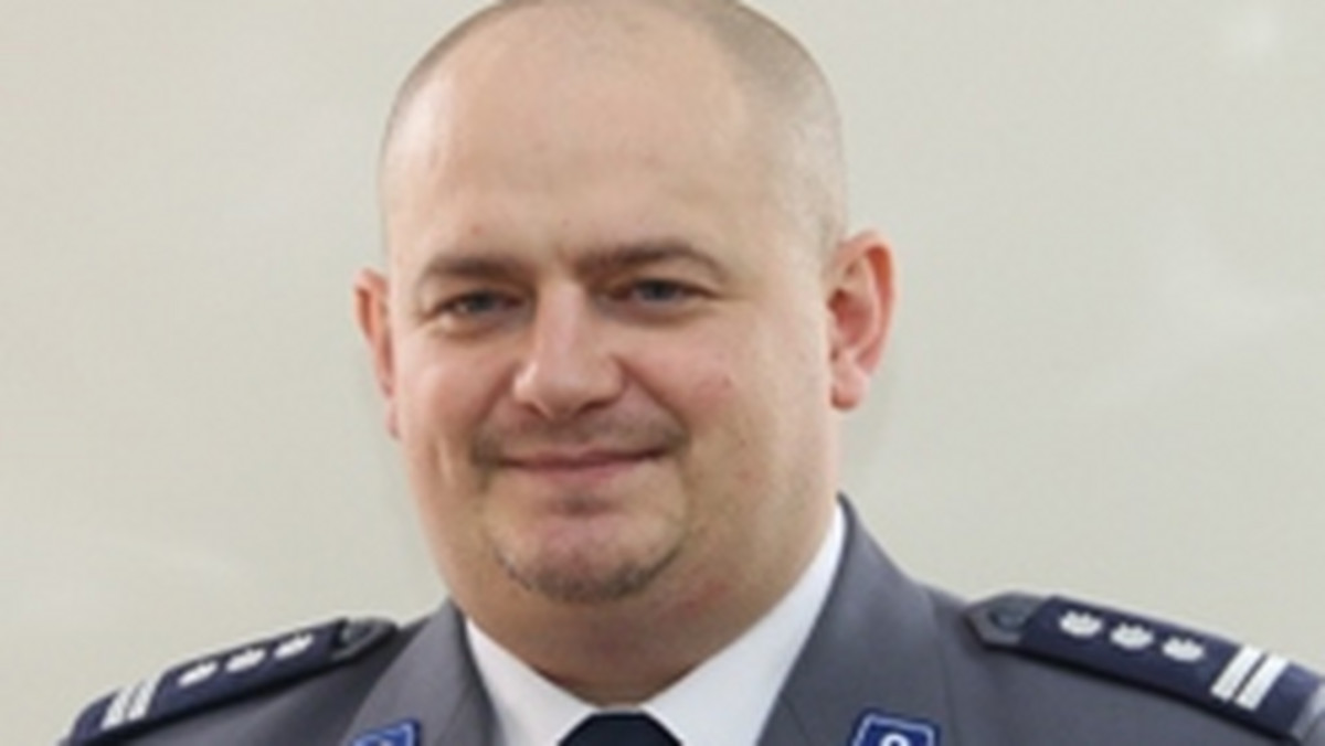 Dziś na stanowisko Komendanta Wojewódzkiego Policji w Łodzi wprowadzony został insp. Andrzej Łapiński. W uroczystości udział wzięła insp. Helena Michalak, która jest zastępcą Komendanta Głównego Policji.