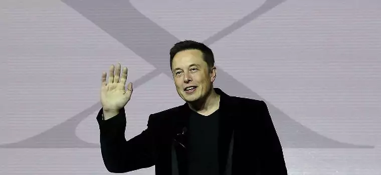 Elon Musk osobiście anulował zamówienie klienta... bo ten obrażał jego elektryczne samochody