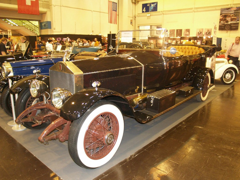 Techno Classica 2011: 2500 oldtimerów i 200 tys. zwiedzających