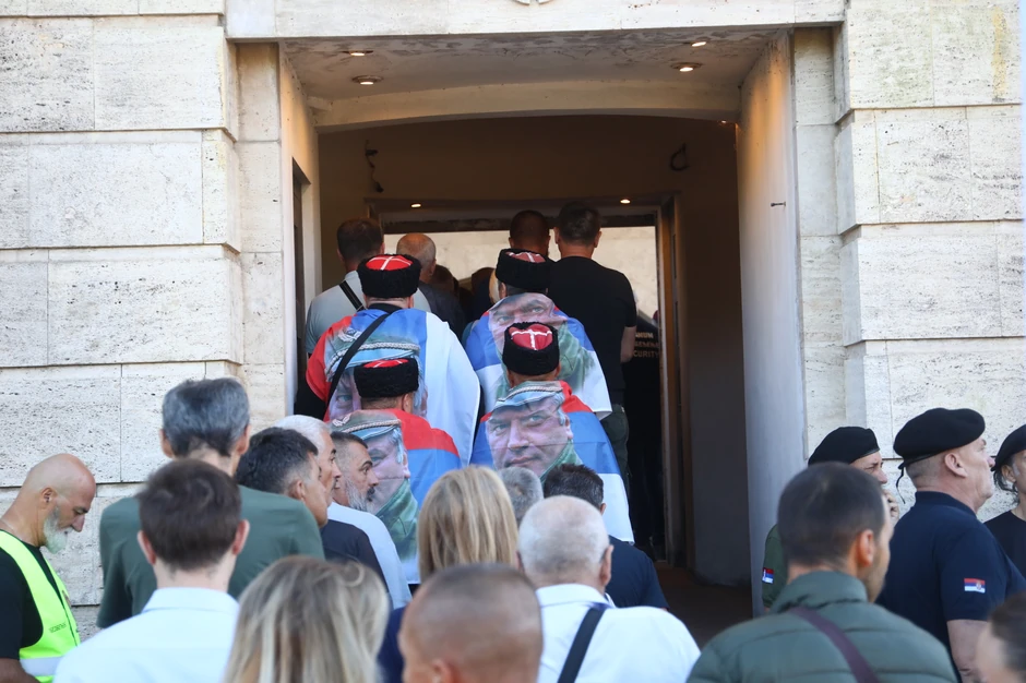 Sahrana Ratka Mladića
