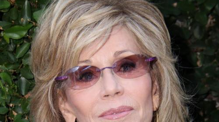 Jane Fonda anyját megerőszakolták