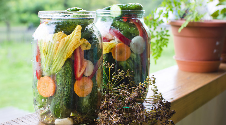  Három különleges uborkás, sárgarépás és vegyes zöldséges savanyúsághoz ajánljunk recepteket /Fotó:Shutterstock