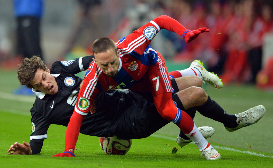 epaselect GERMANY SOCCER GERMAN CUP (Bayern Munich vs Eintracht Braunschweig)