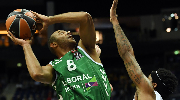 Hanga Ádám a Baskonia Vitoria Gasteiz legjobbja volt az Euroligában / Fotó: AFP