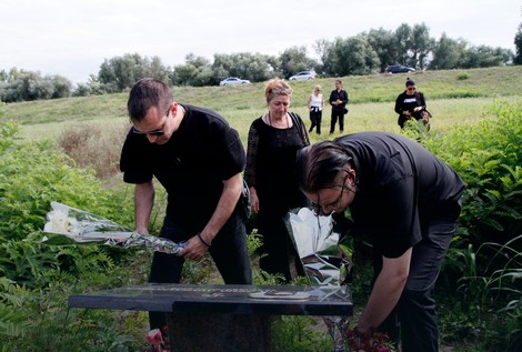 Zoran Marjanović, njegov brat Miloš i Jelenina majka Zorica