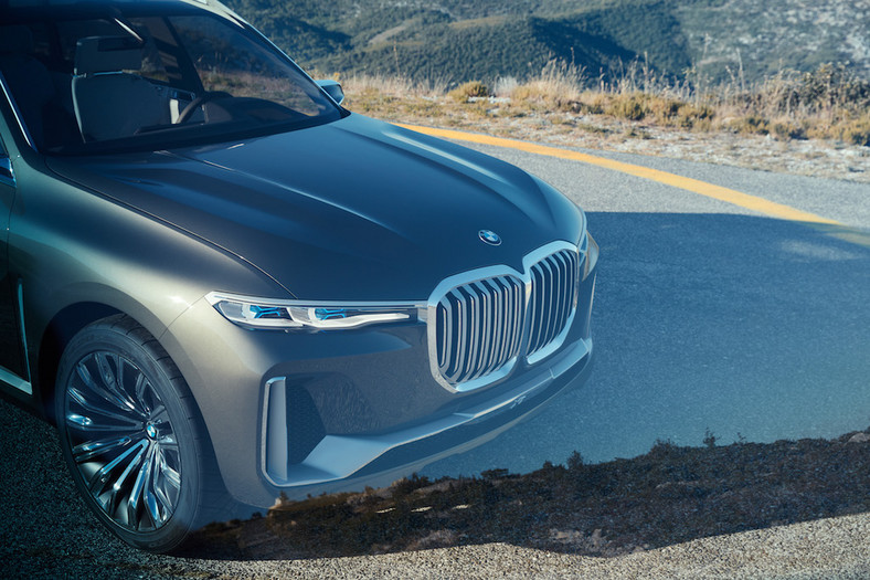 BMW Concept X7