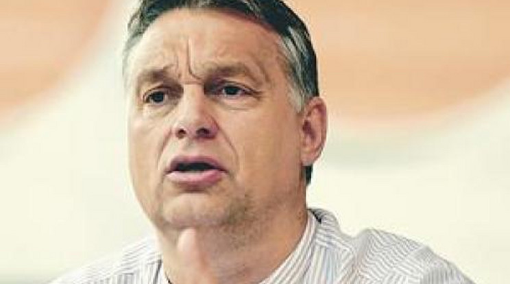 Orbán Viktor szakítana  a liberális demokráciával
