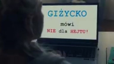 Giżycko wypowiedziało wojnę hejterom. Klip z piłkarzem i aktorką