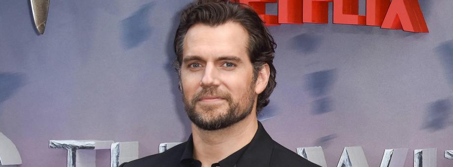 Henry Cavill, serialowy Wiedźmin w produkcji Netflixa na planie filmowym przyczynia się również do wzrostu przychodów CD Projektu