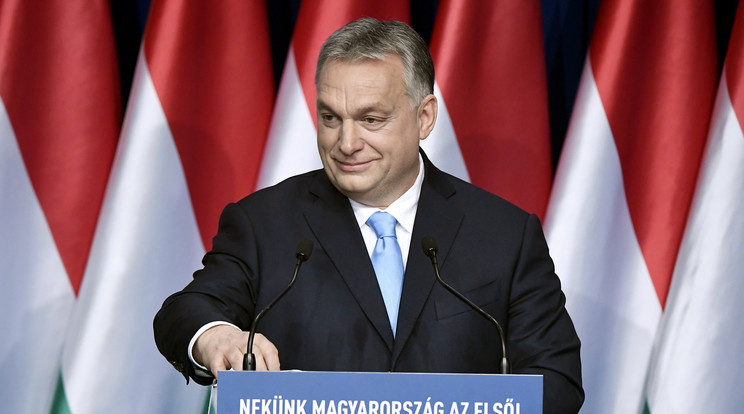 Orbán Viktor kormányfő 6 éve azt ígérte, ha a gazdaság engedi, lesz csökkentés / Fotó: MTI Koszticsák Szilárd