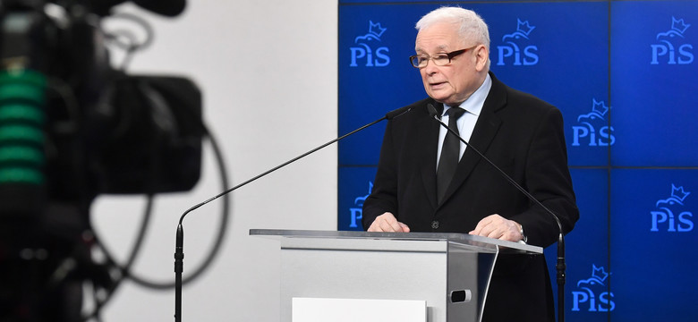 Jarosław Kaczyński konsoliduje prawicę. Wchłonięcie partii Adama Bielana to dopiero pierwszy krok