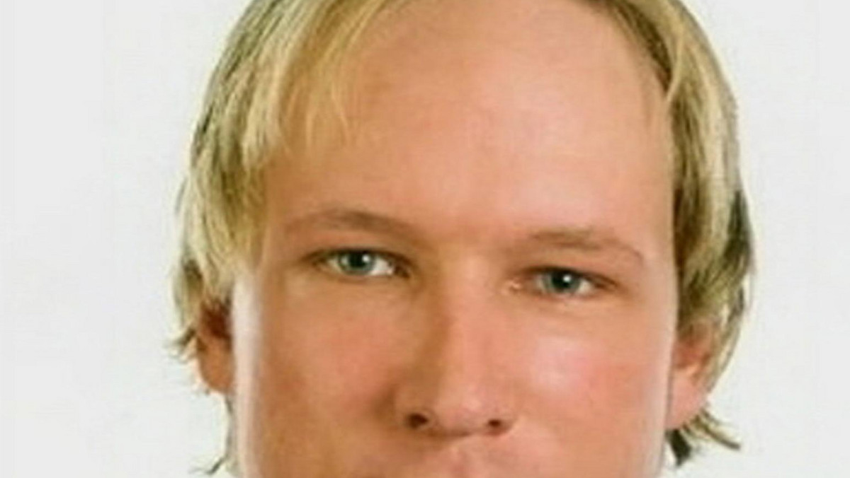 Anders Behring Breivik - podejrzany o dokonanie piątkowych zamachów w Norwegii, w których zginęły 93 osoby - nawiązał w swoim manifeście do rządów premiera Rosji Władimira Putina - ujawnił dziś dziennik "Kommiersant". Z kolei niemieckie media spekulują, że zamachowiec z Norwegii miał na muszce kilku europejskich przywódców, w tym kanclerz Angelę Merkel. Policja sprawdza, czy Breivik miał związki z neonazistami w RFN.