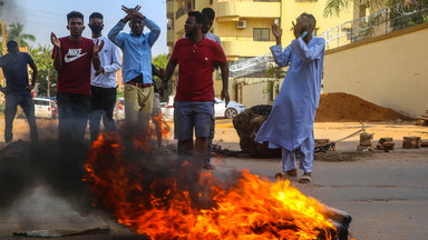 Pucz w Sudanie. Starcia z demonstrantami, premier w nieznanym miejscu