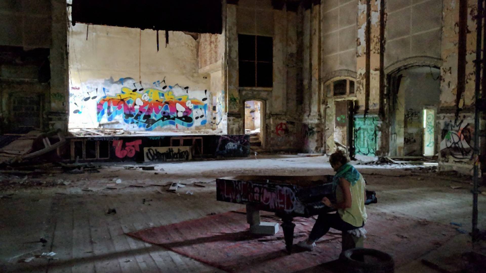 Ulična umetnost Berlina: O grafitima, ruševinama i maniji škrabanja
