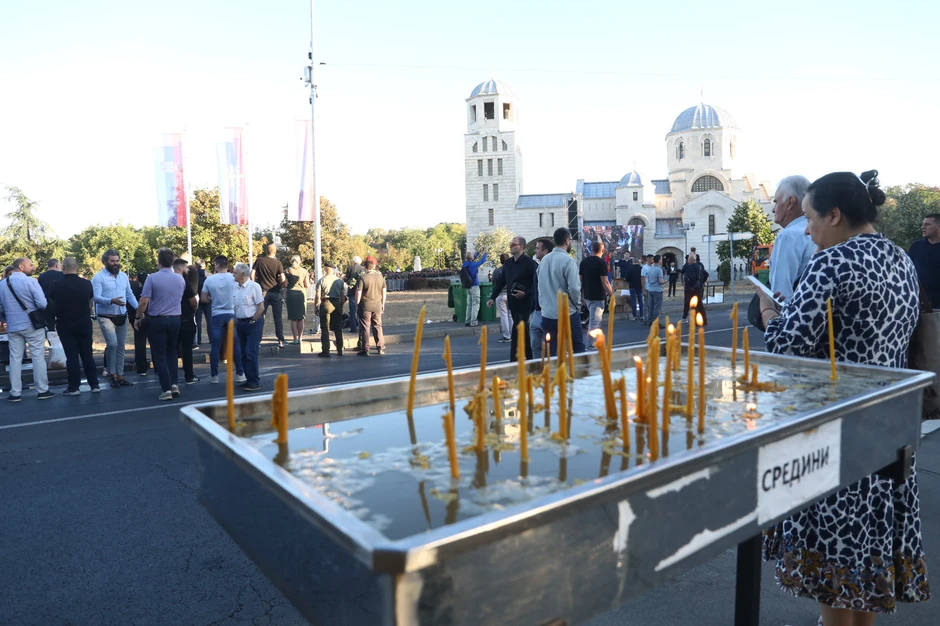 Sahrana Ratka Mladića 
