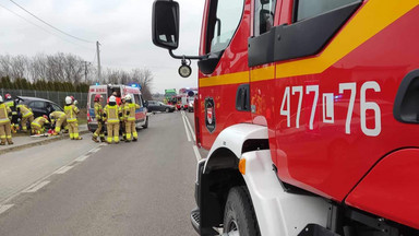 Groźny wypadek w Lubelskiem. Cztery osoby trafiły do szpitala