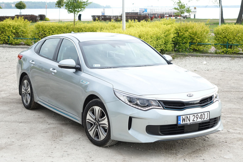 Kia Optima Plug in Hybrid – hybryda idealna na taksówkę?